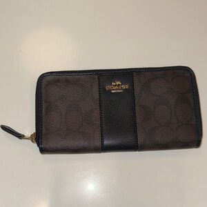 Coach Signature Brown and Black Zip Wallet